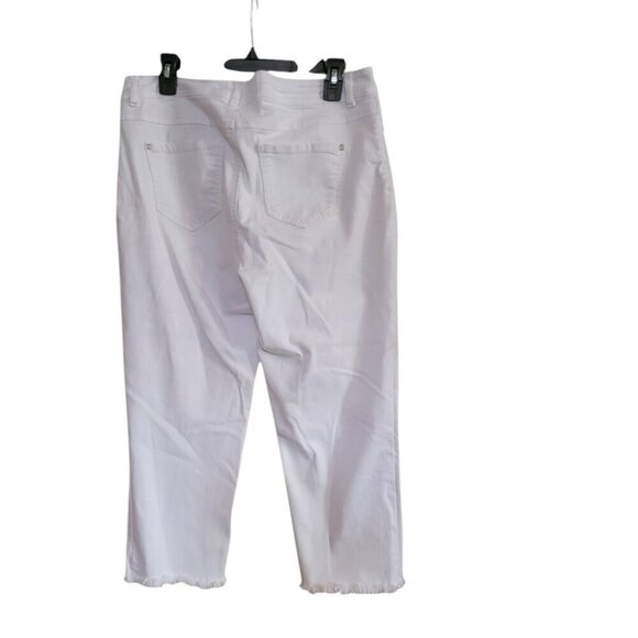 Established 1946 Hi Rise White Denim Jeans with Frayed Hem in Size 12 - Picture 2 of 3